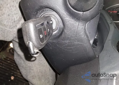 2019 Toyota Rav4 Le z USA, uszkodzony, nr VIN JTMF1RFVXKJ004116